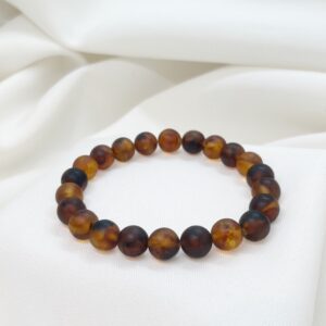 Bransoletka z matowego bursztynu koniakowego