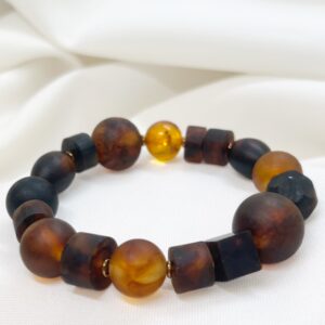 Bransoletka z matowego i polerowanego bursztynu